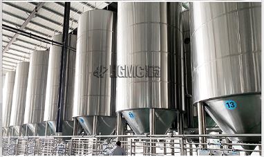 brewery fermentation tanks